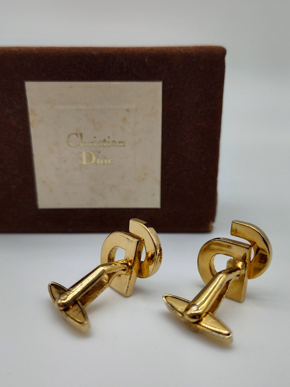 Vintage CHRISTIAN DIOR CD Gold Tone Cufflinks Original Box Excellent Condition - Picture 3 of 7